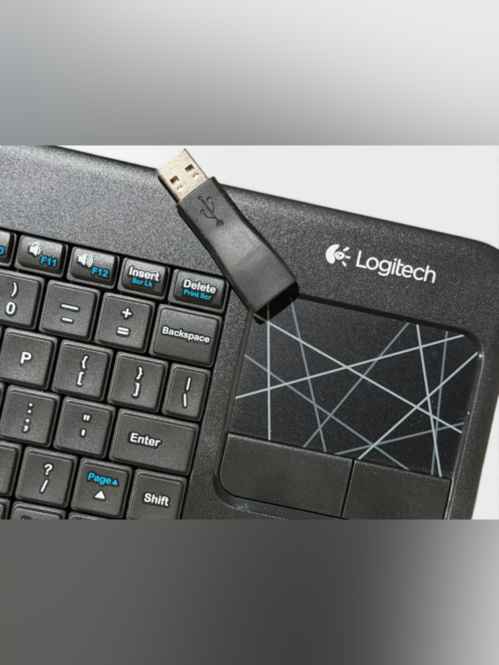Logitech Black Wireless Keyboard Patterned Touchpad - Picture 5 of 7